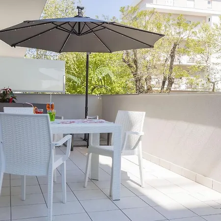 Apart-hotel Armony 3*